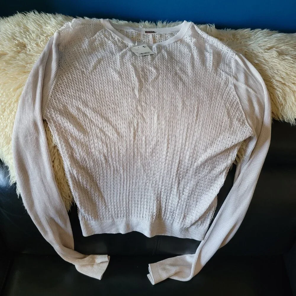 NWT Free People H2o crew pullover- color:found moon - size L - Picture 3 of 8